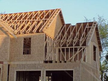 Roof framing half sheathed